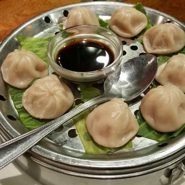 Xiaolong Bao.